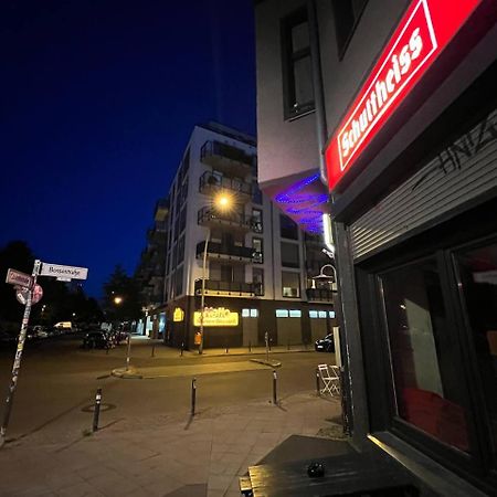 Stylish 2-Room Apartment With Balcony Next To East Side Gallery Berlin Exterior photo