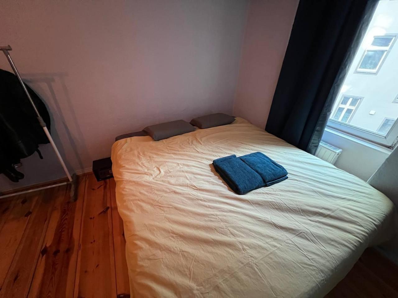 Stylish 2-Room Apartment With Balcony Next To East Side Gallery Berlin Exterior photo